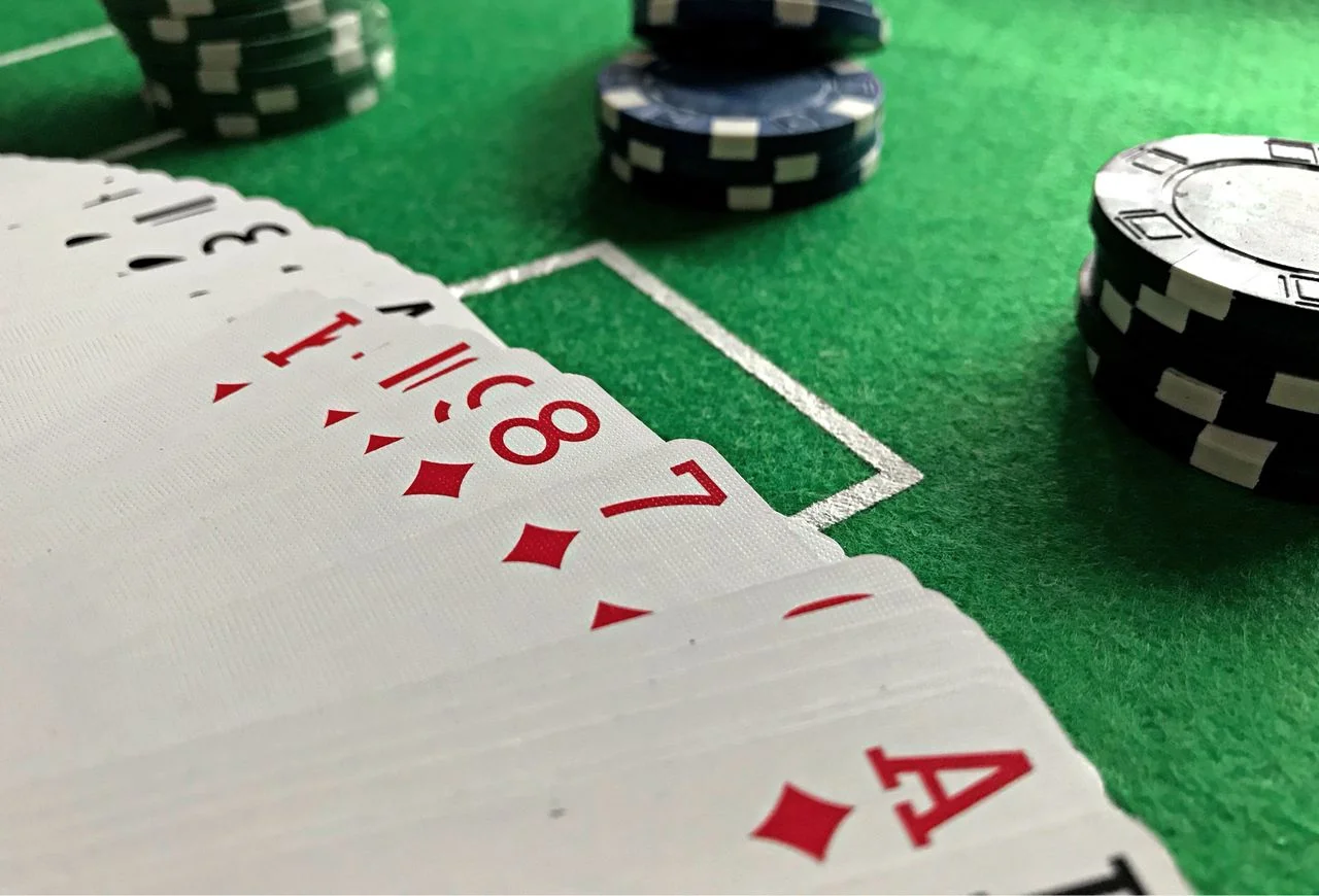 Danh mục game bài tại rr8866 không gồm sảnh thể thao
